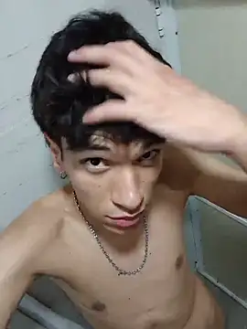 H3ll_B0Y_ live cam on StripChat