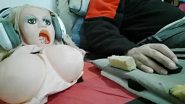 messi_syssy live cam on StripChat