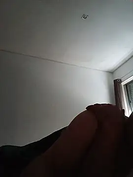 gladieitore live cam on StripChat