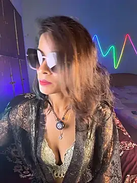 Ivy_the_goddess live cam on StripChat