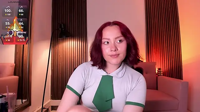 MAGIC_VERA live cam on StripChat