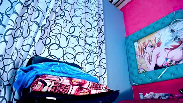 MariannaGotica live cam on StripChat