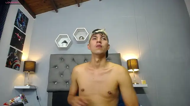 xxx_thesupercum_ live cam on StripChat