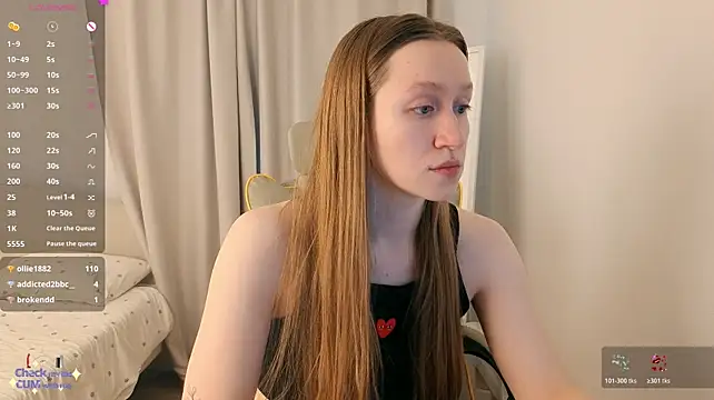 mowalova live cam on StripChat