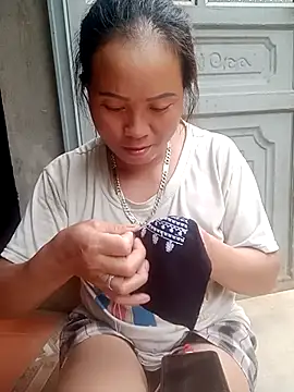 phuongtrinh1 live cam on StripChat