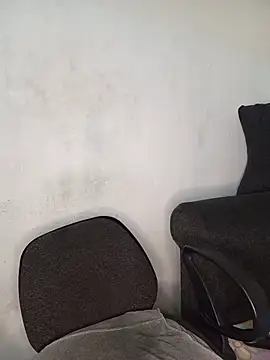 Ivynoir101 live cam on StripChat