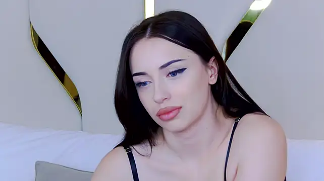 Betty_Bridge 🚻 webcam