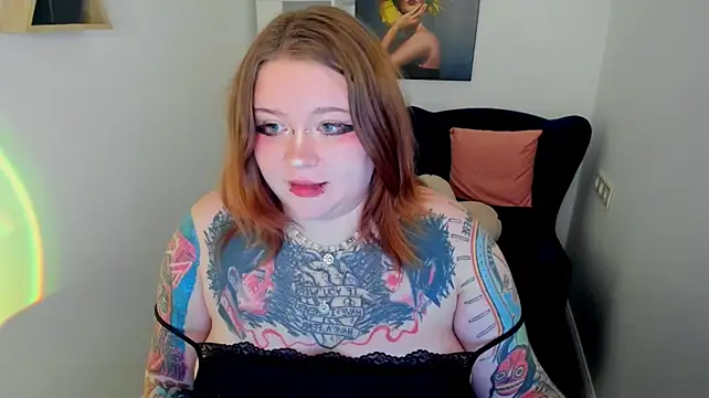 MoonLghte live cam on StripChat