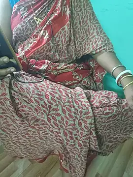 puja123434 live cam on StripChat