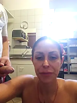 AmandaArt live cam on StripChat