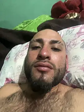 Cesarelpitoduro live cam on StripChat