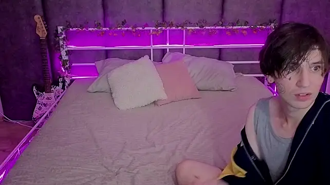 danny_loves_mary (G young) - SHOW WET PINK PUSSY