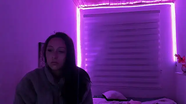 Brith_ness live cam on StripChat