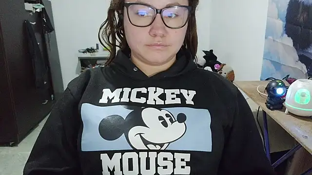 curly_greeneyed 🐹 naked cam