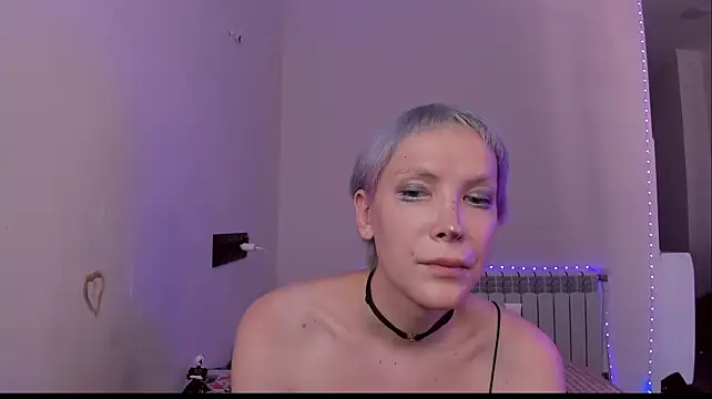 Модель: Lyricca