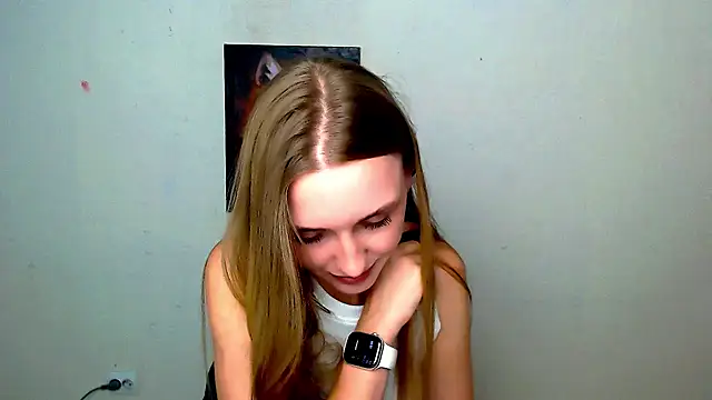 Doll_Angelina live cam on StripChat