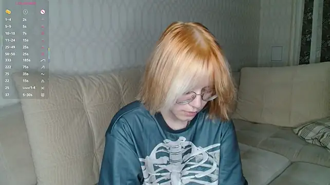 KellePourier live cam on StripChat