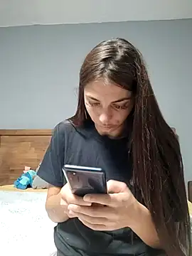 AntoniaHottie live cam on StripChat