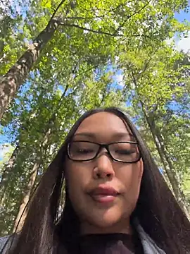 trytomakememoam live cam on StripChat