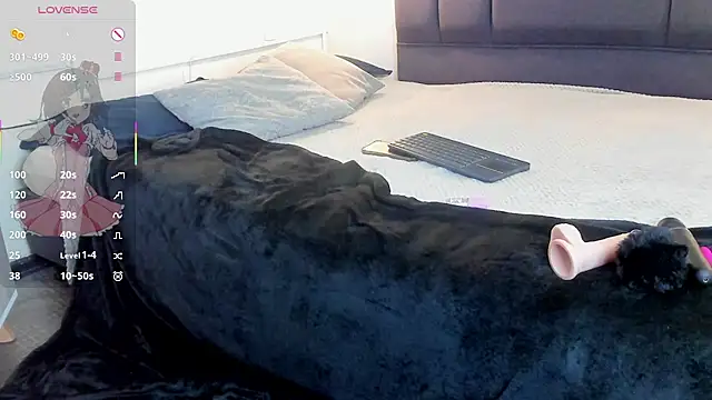 Ariadnaaa_ live cam on StripChat