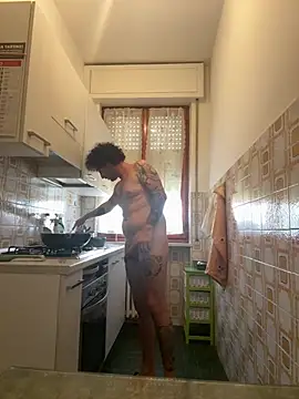 int1mo (M young) - Dildo più cum