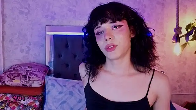 pixy_20 live cam on StripChat