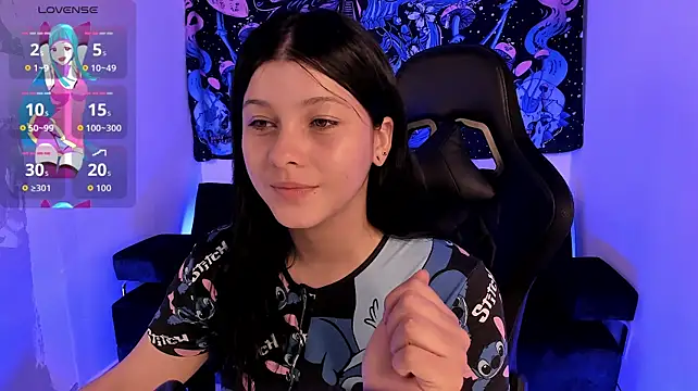 LanaKyutt live cam on StripChat
