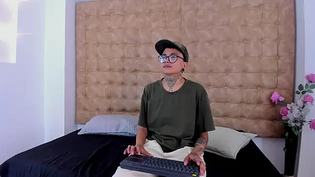 Antony_D_ossa live cam on StripChat