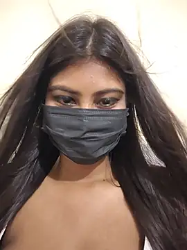RAGNI-Love live cam on StripChat