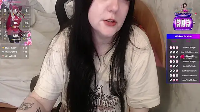 your_8a8y live cam on StripChat