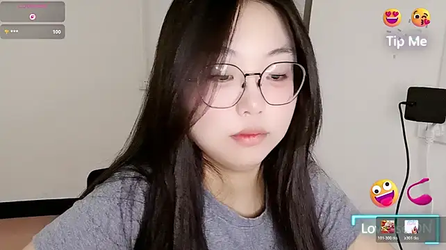Jiujiu49 live cam on StripChat