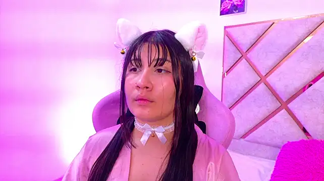 katt_lover live cam on StripChat