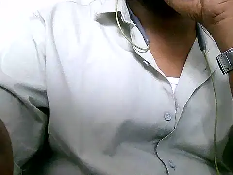 aryan_rokner (M young) - phone