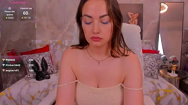 MalibuMiley live cam on StripChat