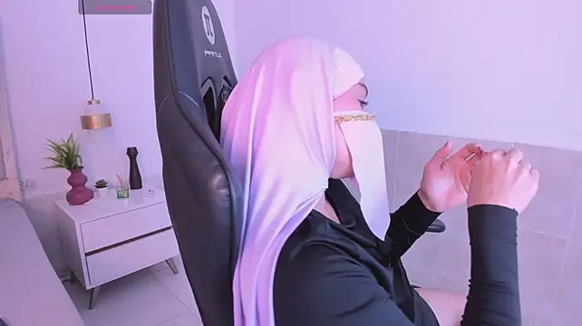 aisha_k