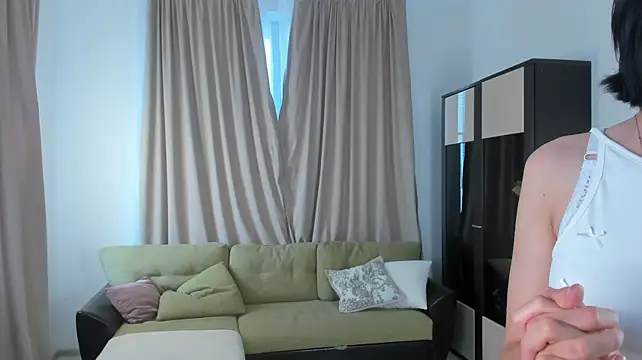 JunkoSahli live cam on StripChat