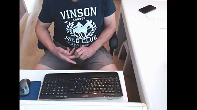 dutchpornking live cam on StripChat