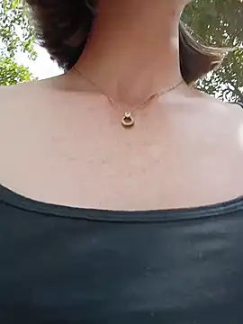topsywilde (F milf) - Flash ass 🍑