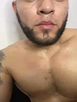 vincent_carusso94 live cam on StripChat
