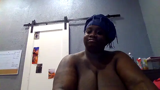 KatBarbie live cam on StripChat