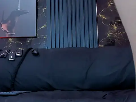 SereiaStone live cam on StripChat