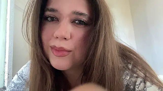 JaquelynObando live cam on StripChat