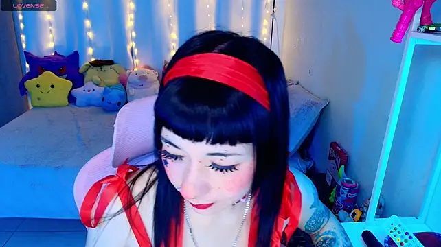 mily_milk_ live cam on StripChat