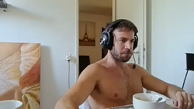 alpha-hunk live cam on StripChat