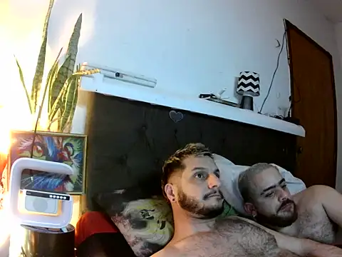 Dolfinhorb live cam on StripChat