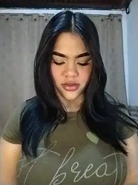 Bicky_25 live cam on StripChat