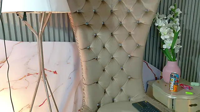 AndyJustgame_ live cam on StripChat