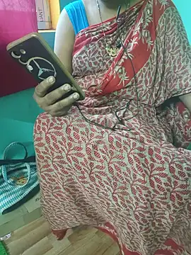 puja123434 live cam on StripChat