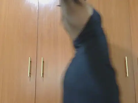 Pinkysexi02 live cam on StripChat