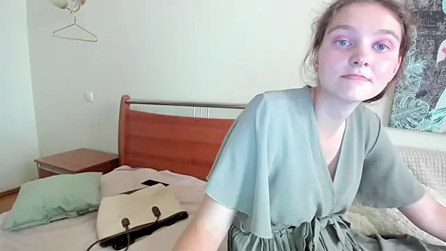CordeliaJones live cam on StripChat